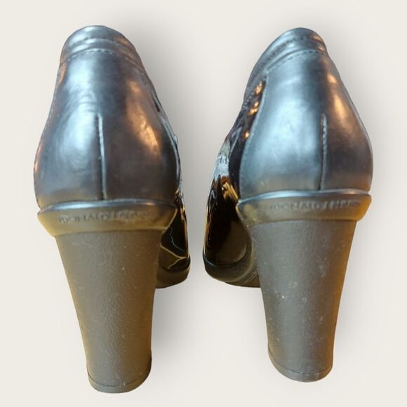 Donald J. Pilner Black Patent Leather Duke Booties Size 7.5 - Picture 4 of 11